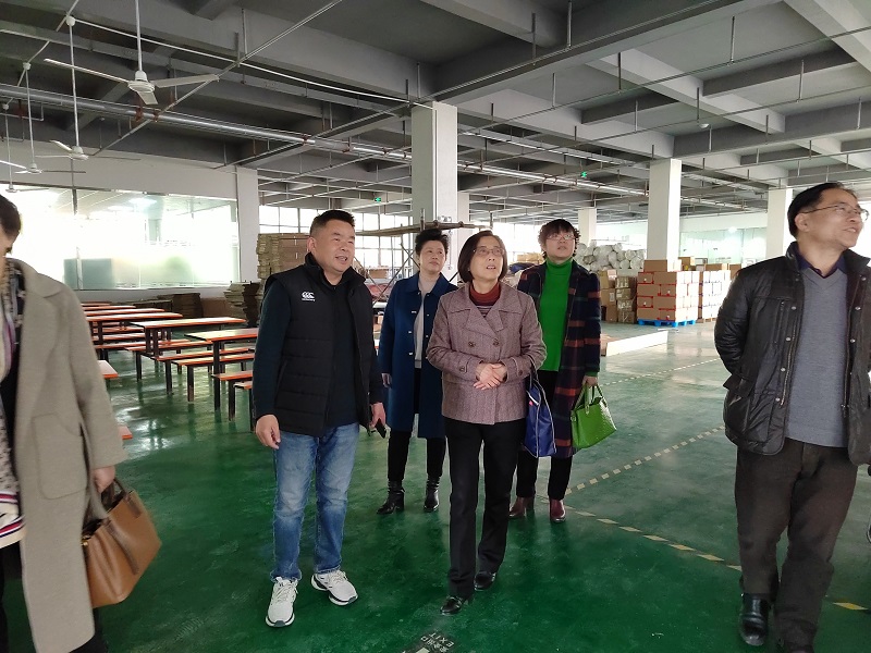 民革安庆市委会联合市政协港澳台侨和外事委员会走访调研外贸