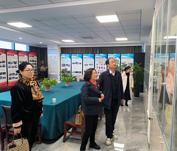 池州民革一行参观市委会民革党员之家00.jpg