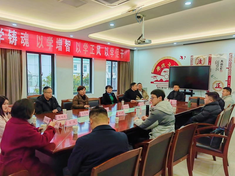 民革安庆市十四支部开展“博爱・牵手”活动 为福利院送去温暖